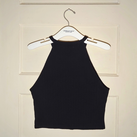 Black Cropped High Neck Tank (Medium NWOT) - Picture 2 of 2